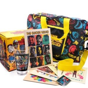 THE SUICIDE SQUAD COLLECTORS BOX!!!